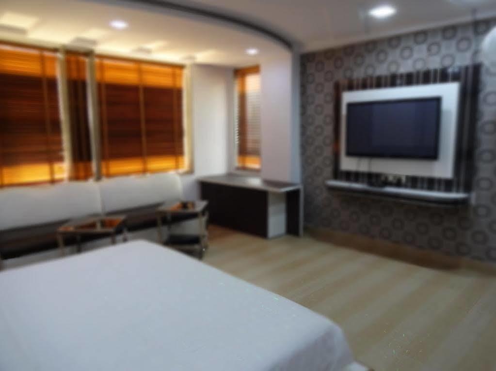Hotel Shree Vinayak Palace Bhopal Exterior foto