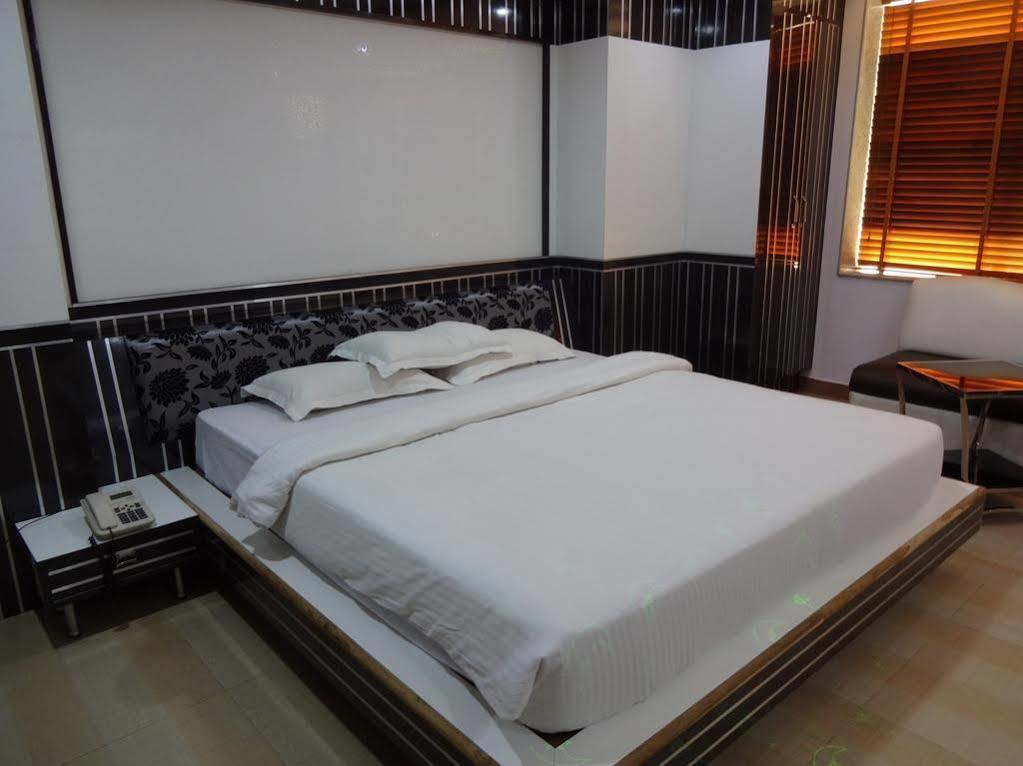 Hotel Shree Vinayak Palace Bhopal Exterior foto